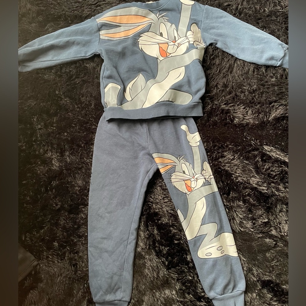 H&M x Space Jam bugs Bunny sweatshirt and joggers set